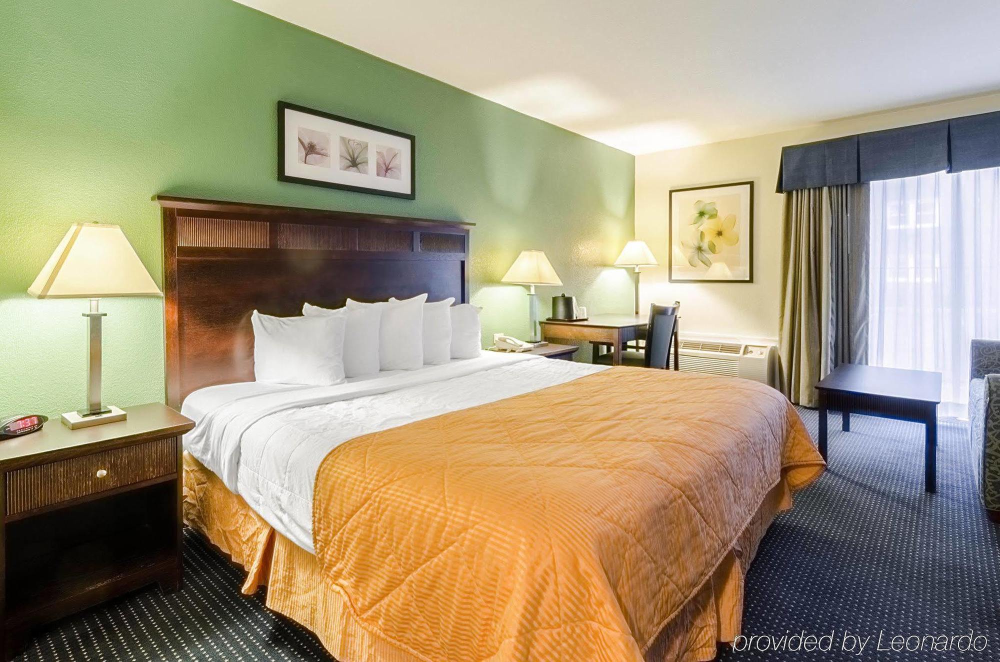 Rodeway & Hotel Williamsburg